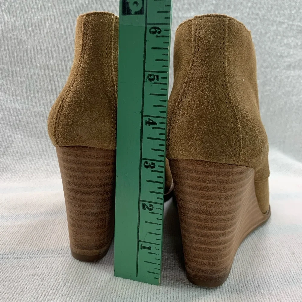 Lucky Brand Yamene Suede Wedge Ankle‎ Booties Heeled Lace-up Boot Khaki Size 6 M